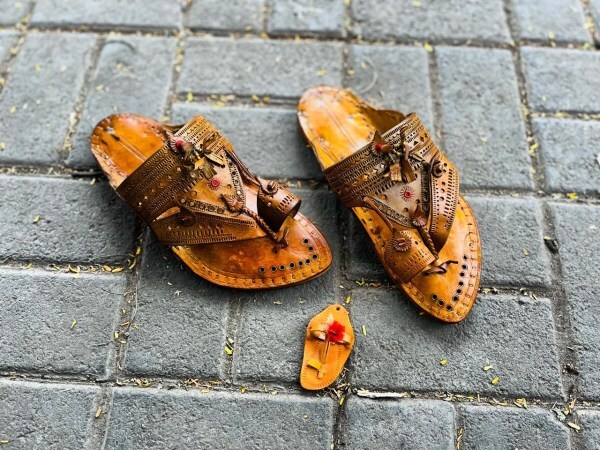 Chhatrapati Shahu Maharaj Kolhapuri Chappal With Sound